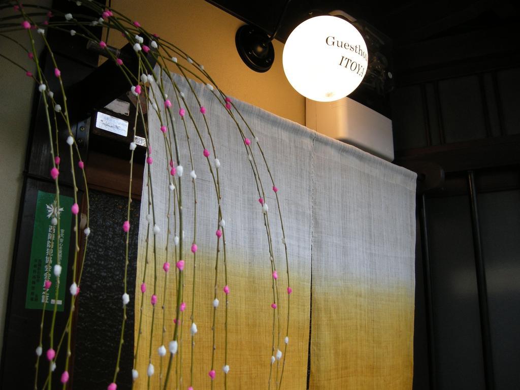 Guesthouse Itoya Kyōto Exterior foto